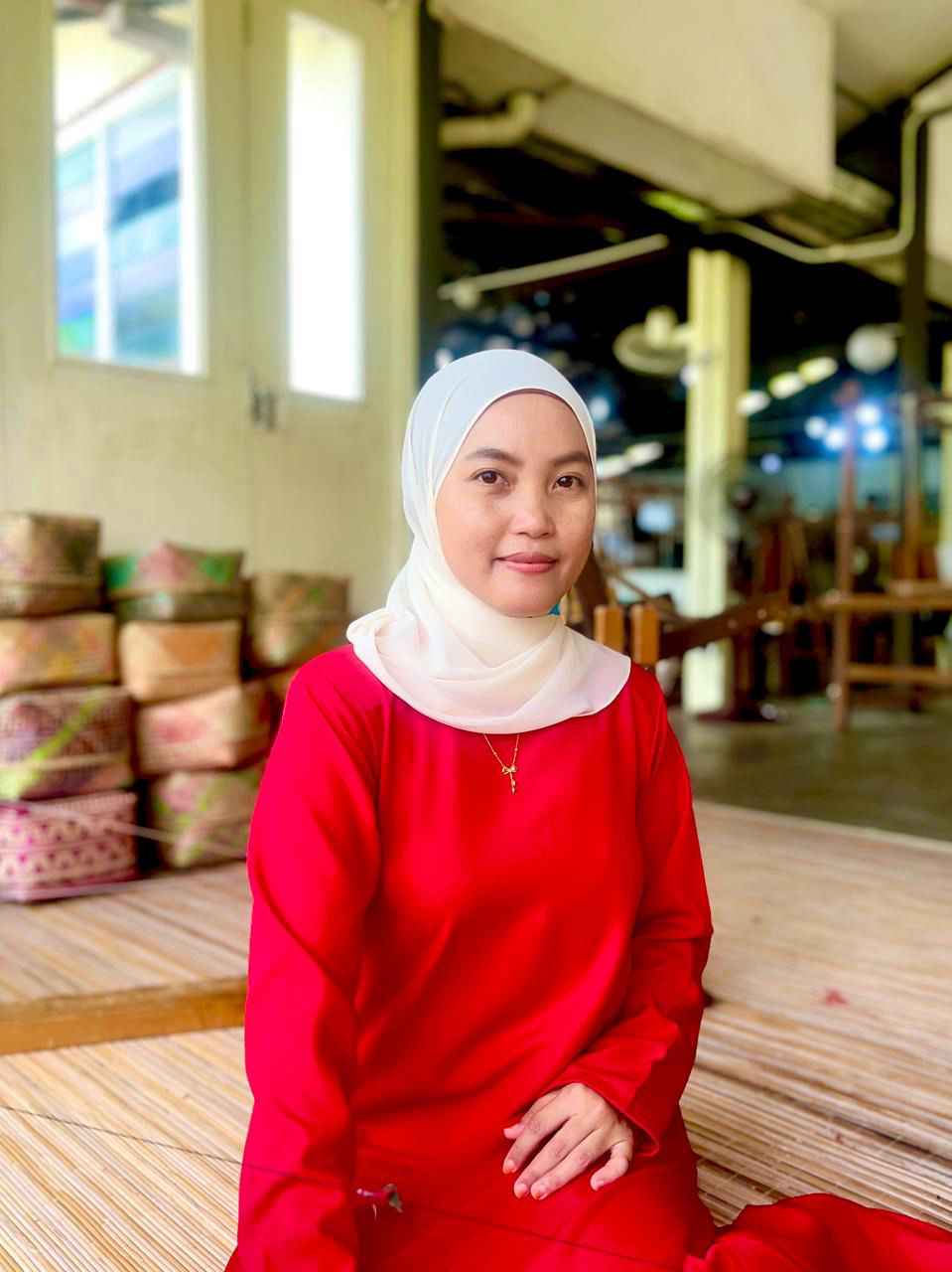 Hasmah bt Yamin "Samah" Dreamweaver - Cast